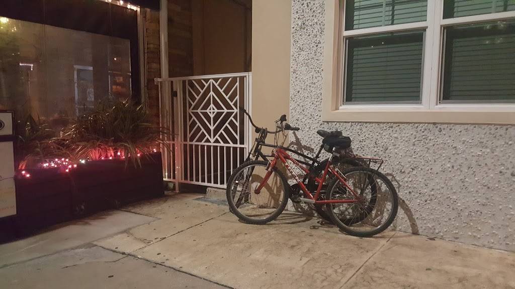 Clearwater Social Brew and Cork | restaurant | 483 Mandalay Ave Suite 212, Clearwater Beach, FL 33767, USA | 7272397007 OR +1 727-239-7007