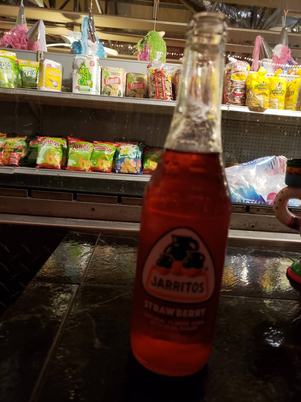 La Pasadita | restaurant | 1041 IN-62, Charlestown, IN 47111, USA | 8122567918 OR +1 812-256-7918