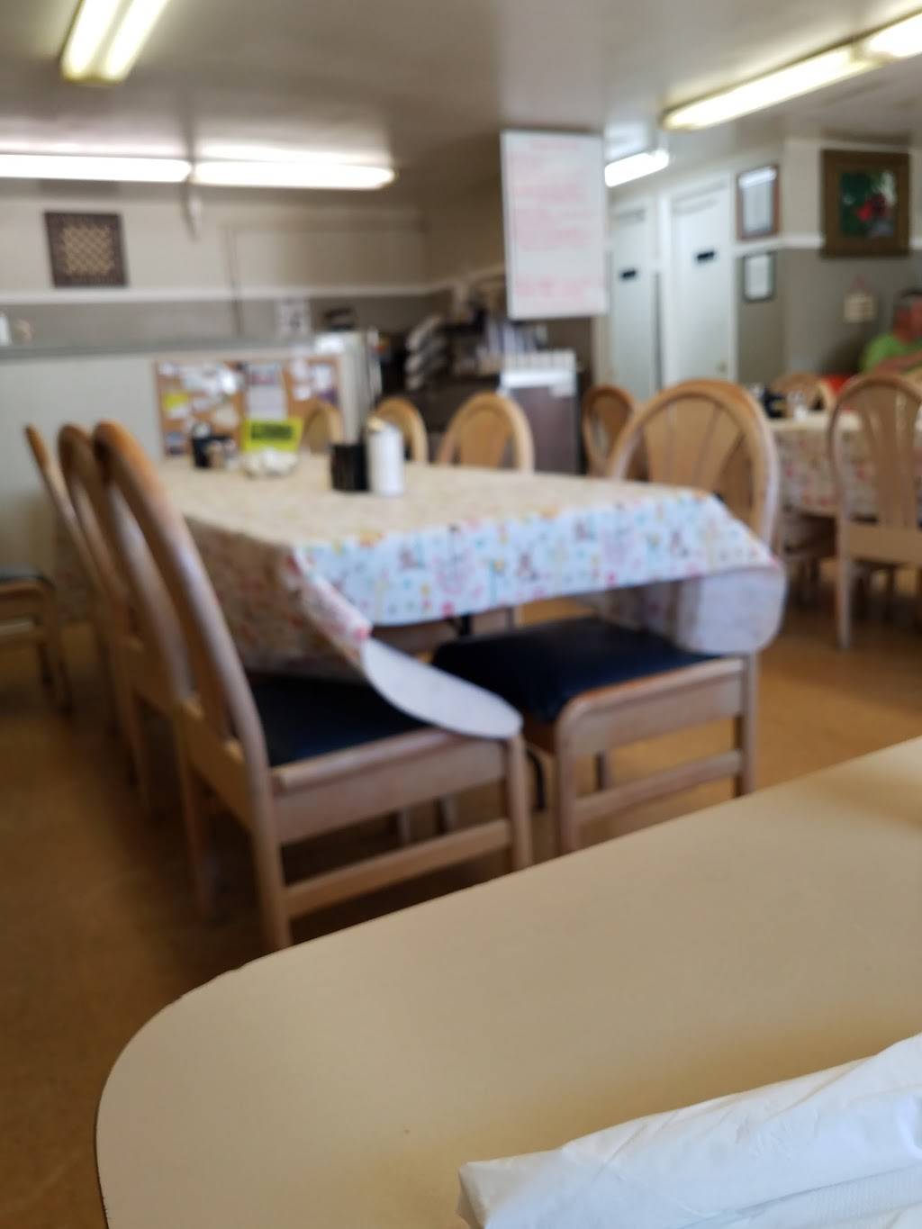 Gathering Place | restaurant | 515 Liberty St, Goshen, OH 45122, USA | 5136259946 OR +1 513-625-9946