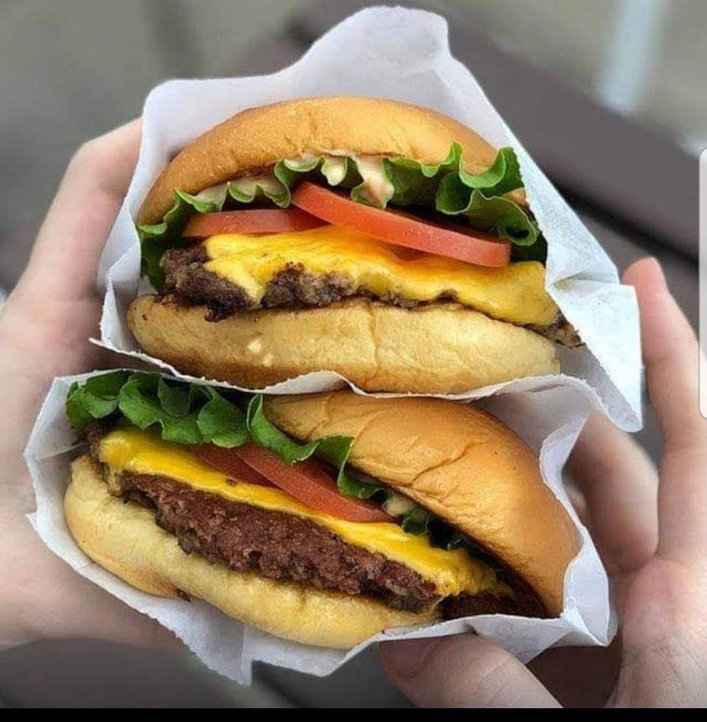 Shake Shack | restaurant | 321 W Rte 70, Marlton, NJ 08053, USA | 8563343679 OR +1 856-334-3679