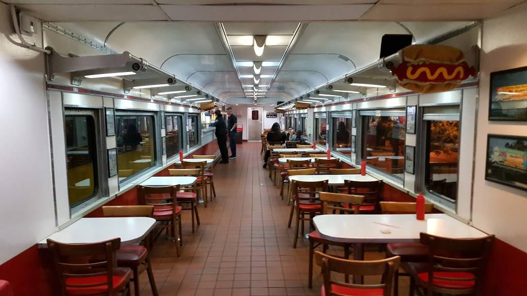 Carneys Restaurant | restaurant | 12601 Ventura Blvd, Studio City, CA 91604, USA | 8187618300 OR +1 818-761-8300