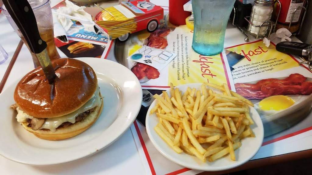 Steak n Shake | restaurant | 927 Saxon Blvd, Orange City, FL 32763, USA | 3867745440 OR +1 386-774-5440