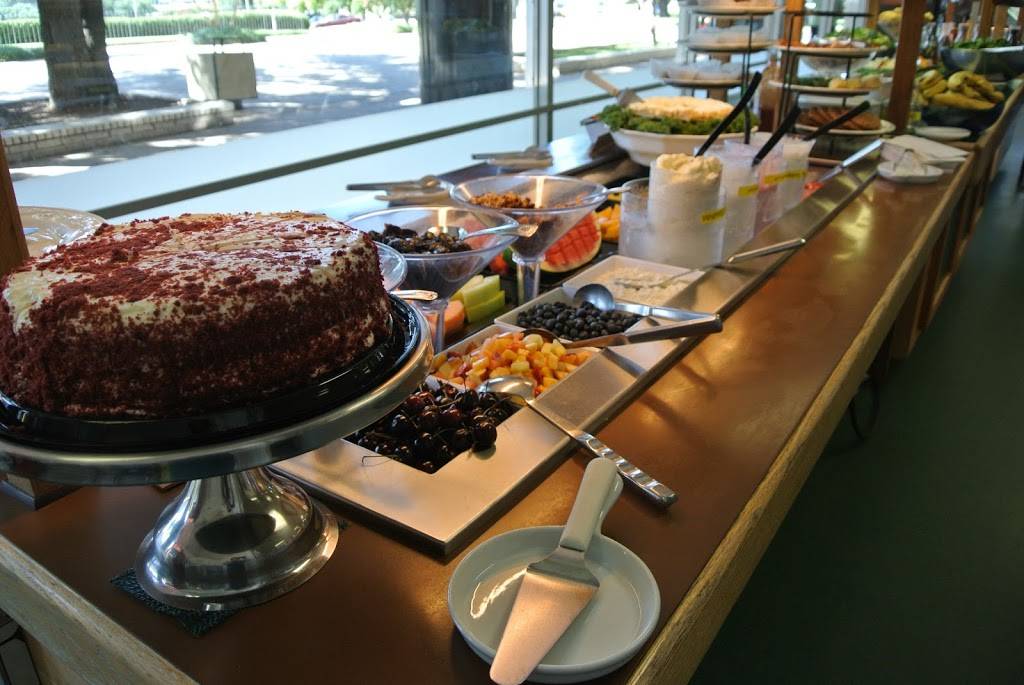 Fresh Market | restaurant | 6300 Harry Hines Blvd #130, Dallas, TX 75235, USA | 2143522296 OR +1 214-352-2296