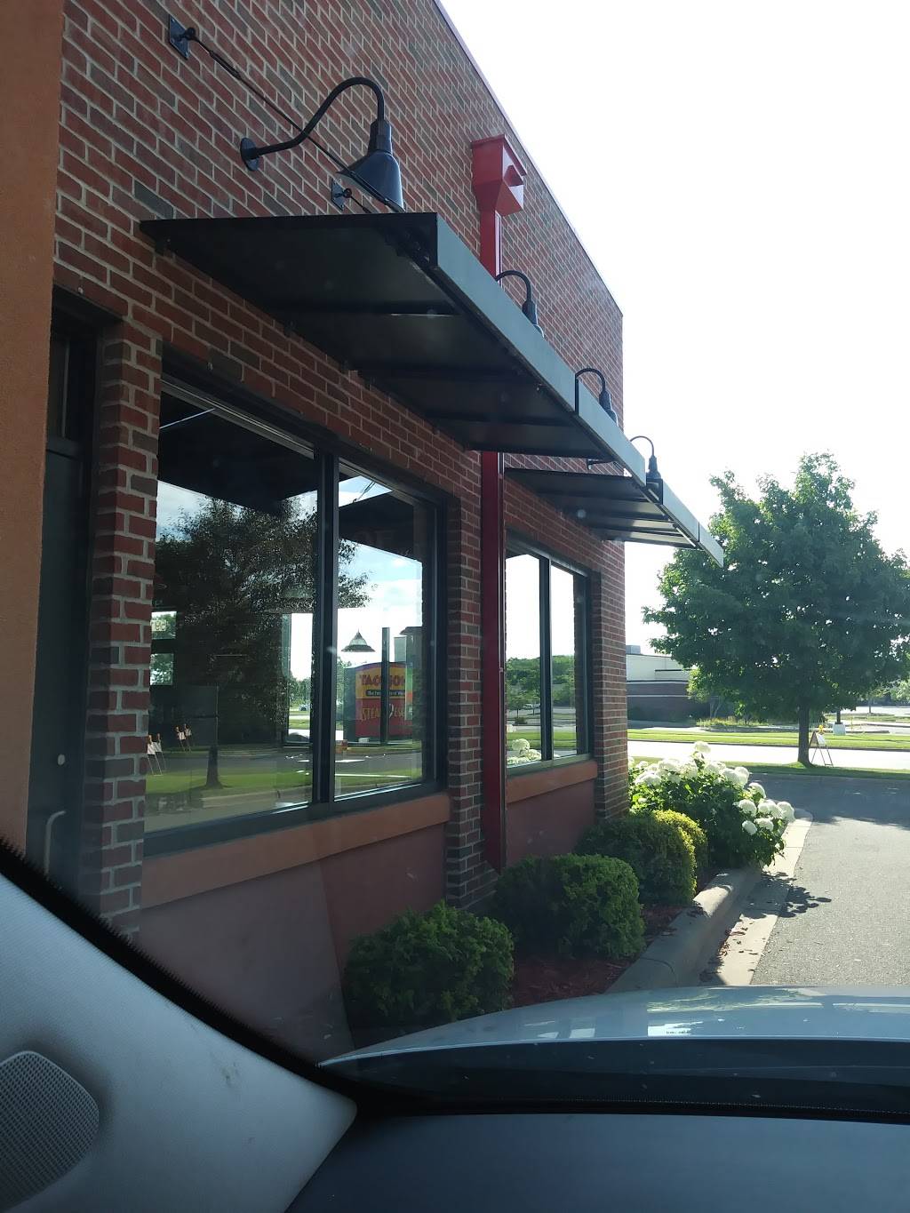 Taco Johns | restaurant | 5910 Neal Ave N, Oak Park Heights, MN 55082, USA | 6514397771 OR +1 651-439-7771