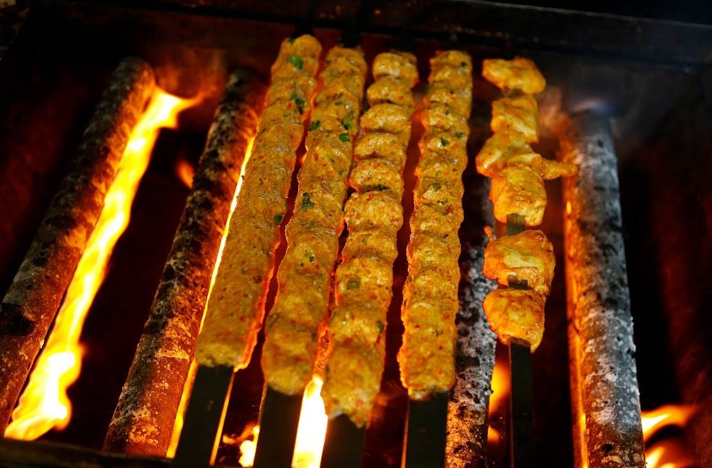 Al Sham Restaurant 4 | restaurant | 306 W Chelten Ave, Philadelphia, PA 19144, USA | 2158442224 OR +1 215-844-2224