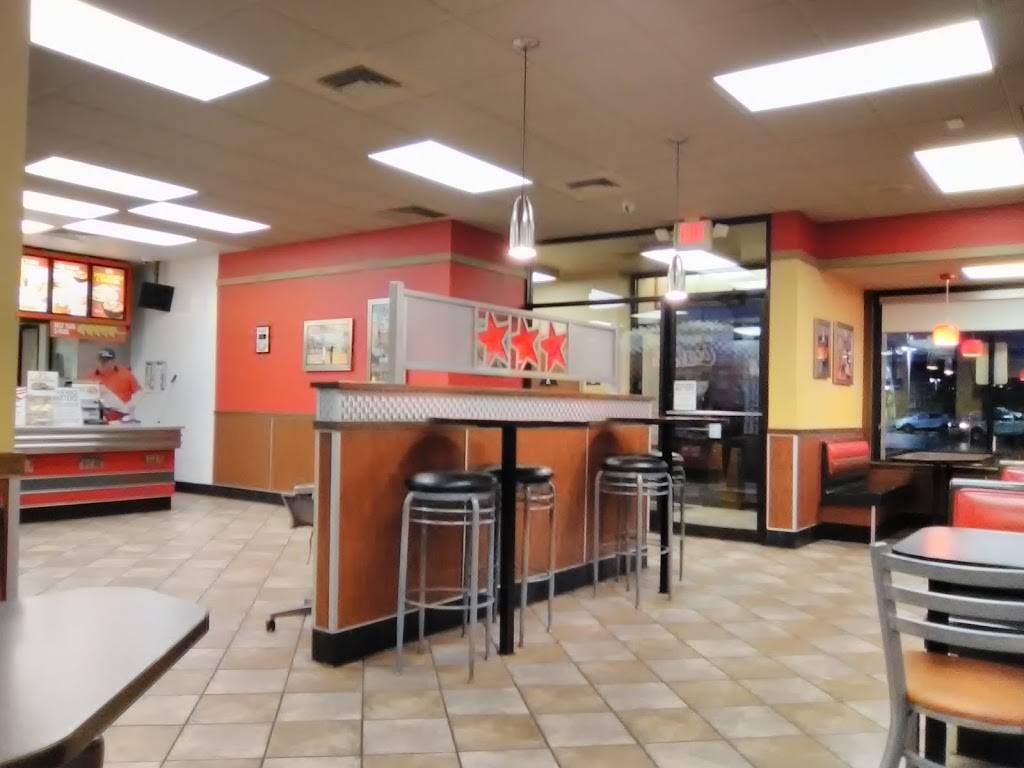 Hardees | restaurant | 1201 N Market St, Sparta, IL 62286, USA | 6184432628 OR +1 618-443-2628
