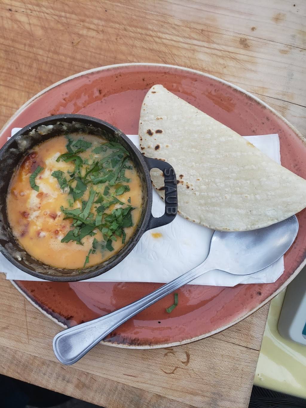 Carnitas los jarochos | restaurant | 41-06 58th St, Queens, NY 11377, USA | 3475365973 OR +1 347-536-5973