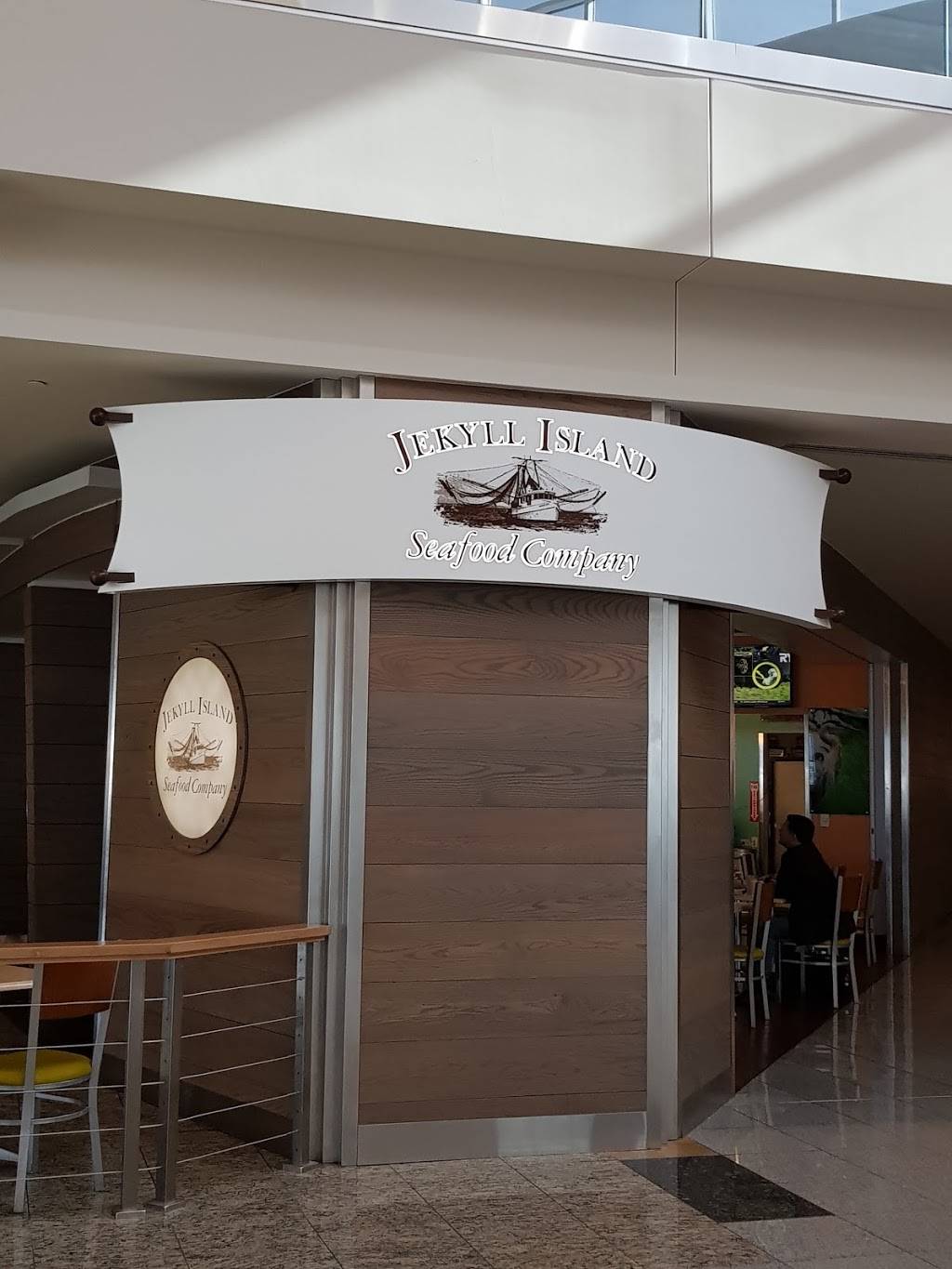 Jekyll Island Seafood Restaurant | restaurant | 6000 N Terminal Pkwy, Atlanta, GA 30320, USA | 4042090907 OR +1 404-209-0907