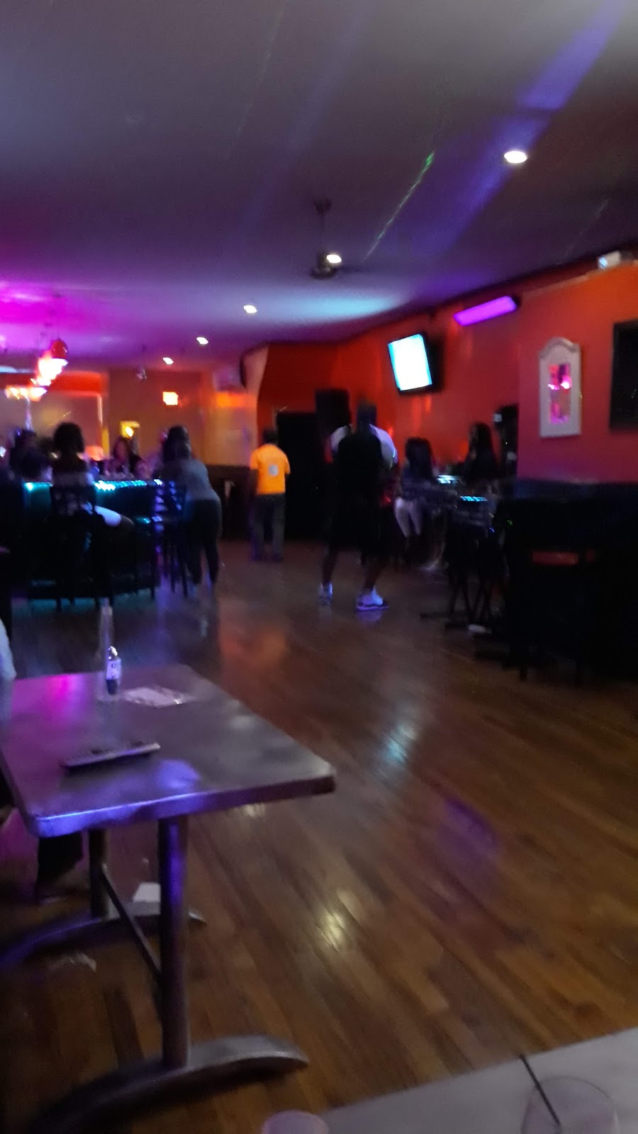 Pelican Reef Bar & Lounge | restaurant | 1260 Flatbush Ave, Brooklyn, NY 11226, USA | 9179669800 OR +1 917-966-9800