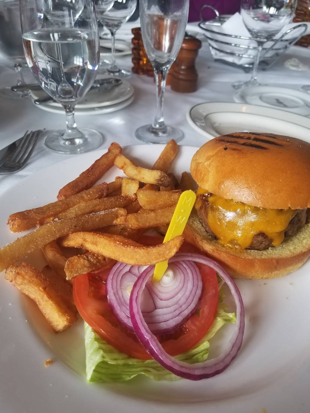 Benjamin Steak House | restaurant | 610 Hartsdale Rd, White Plains, NY 10607, USA | 9144286868 OR +1 914-428-6868