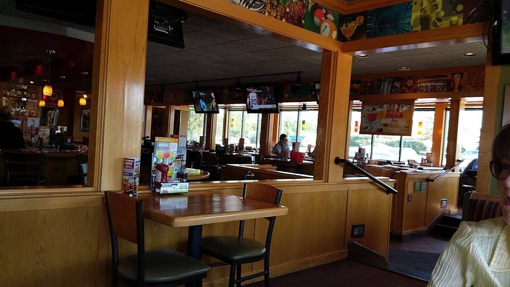 Applebees Grill + Bar | restaurant | 8310 E 96th St, Fishers, IN 46037, USA | 3175700803 OR +1 317-570-0803