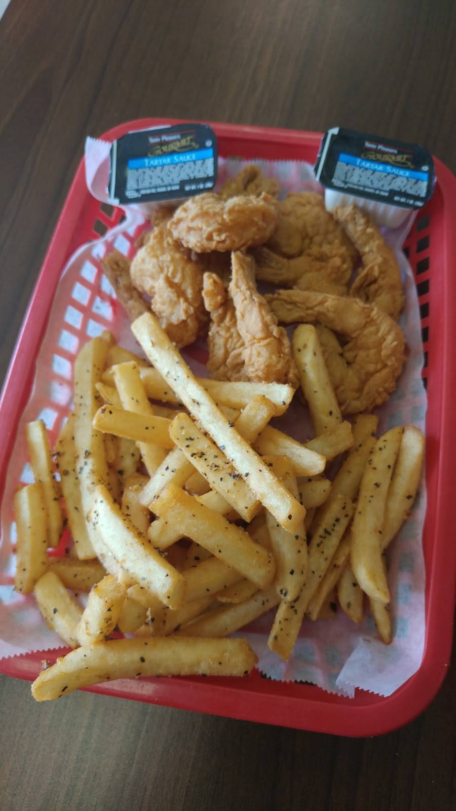 Its A Wing Thing | restaurant | 5839 Forest Hills Rd, Rockford, IL 61114, USA | 8157087157 OR +1 815-708-7157