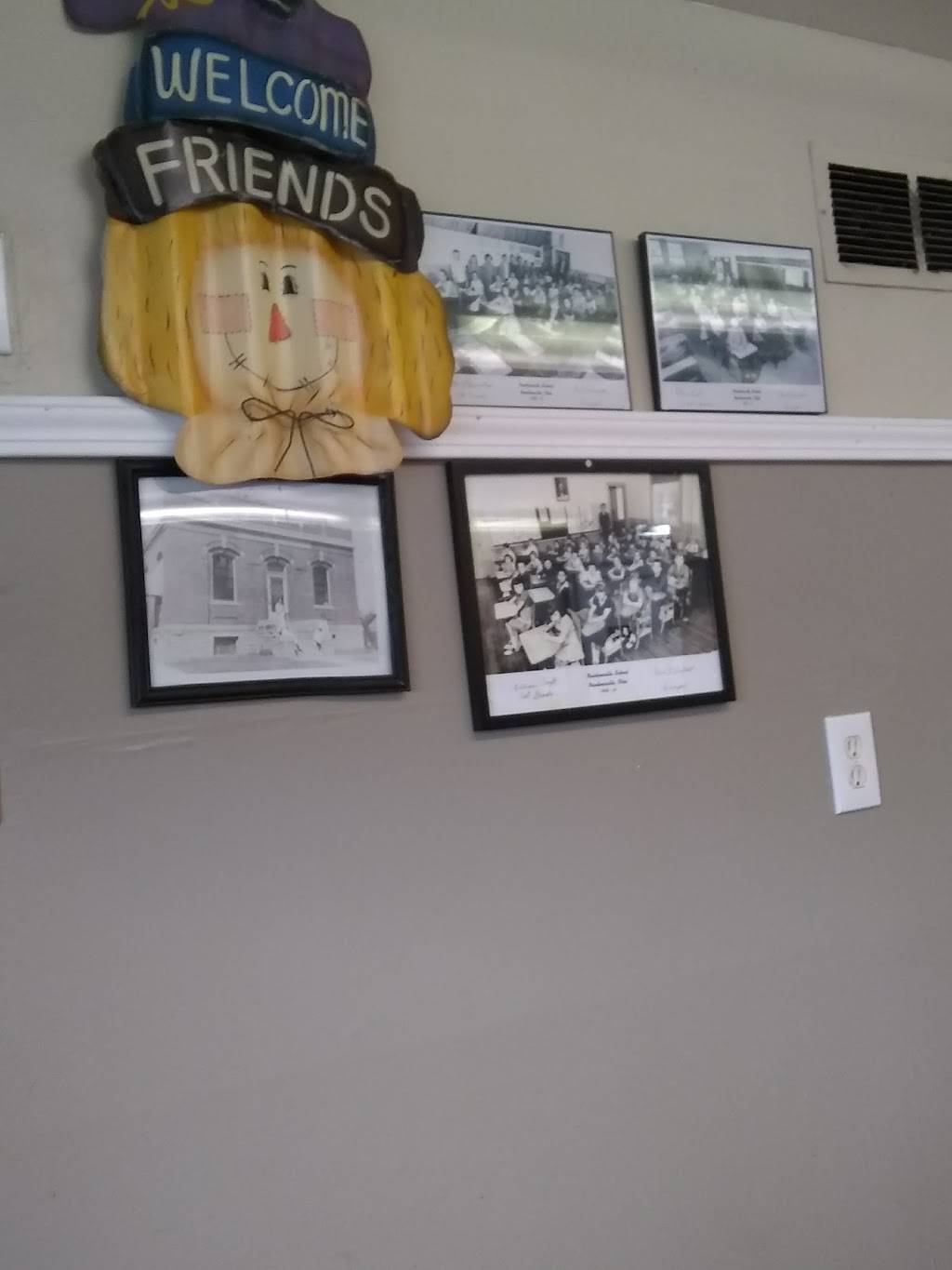 Gathering Place | restaurant | 515 Liberty St, Goshen, OH 45122, USA | 5136259946 OR +1 513-625-9946