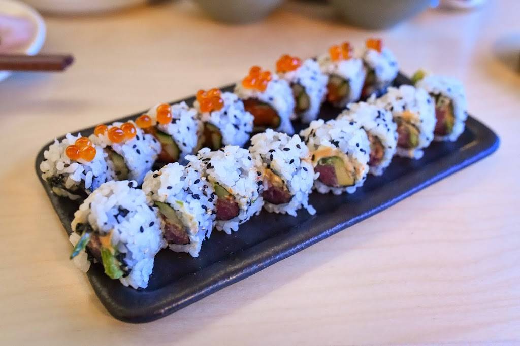 Neighborhood Sushi | restaurant | 1716 S Congress Ave, Austin, TX 78704, USA | 5125801390 OR +1 512-580-1390