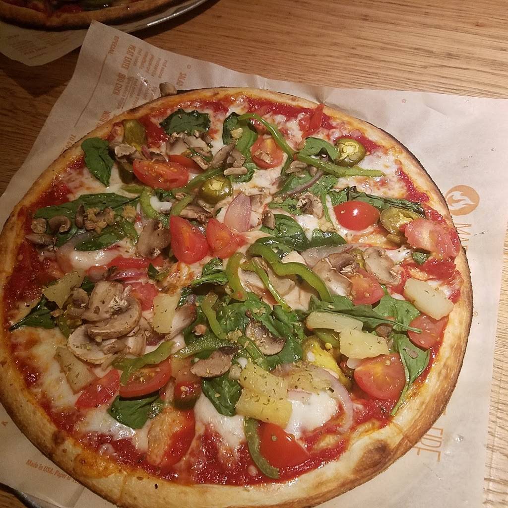 Blaze Pizza | meal takeaway | 980 W Eisenhower Pkwy, Ann Arbor, MI 48103, USA | 7342158078 OR +1 734-215-8078