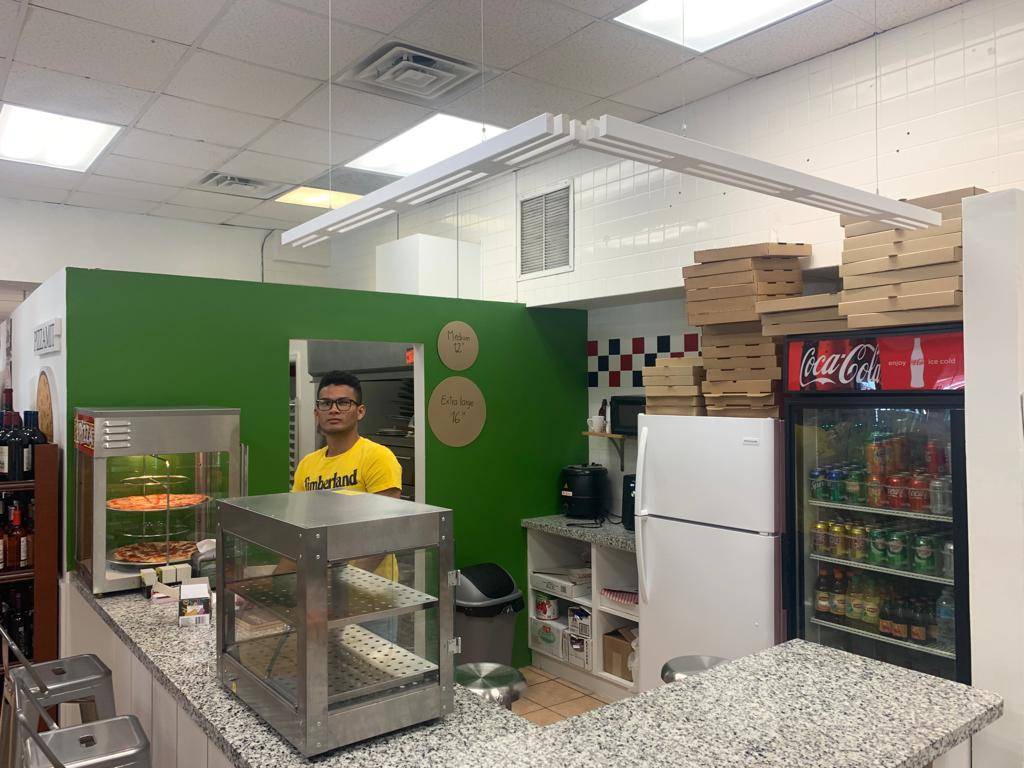 Chum Pizza | restaurant | 9700 SW 40th St, Miami, FL 33165, USA | 7863255453 OR +1 786-325-5453