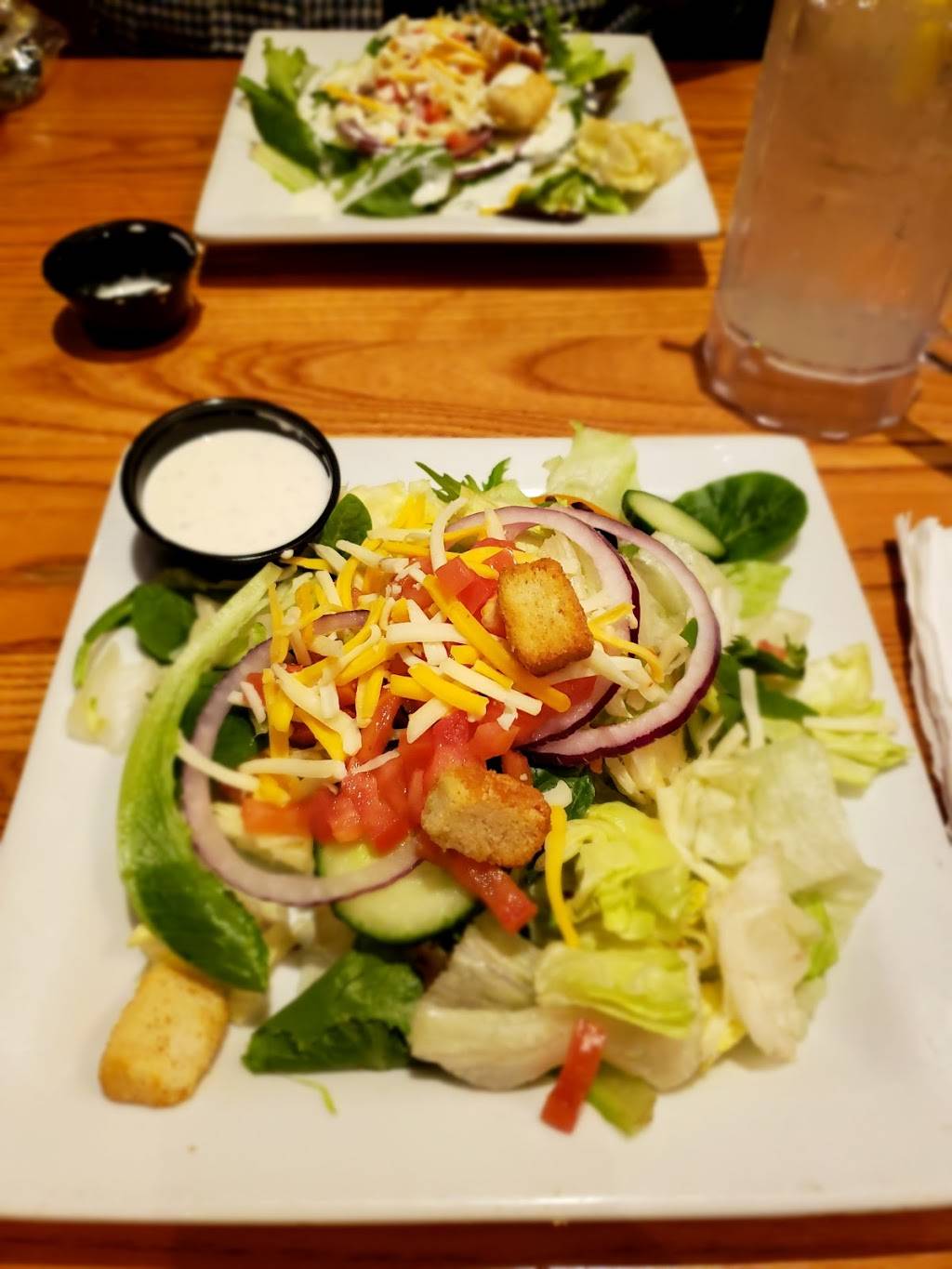 Chilis Grill & Bar | meal takeaway | 3170, 16401 Heritage Blvd, Bowie, MD 20716, USA | 3018091900 OR +1 301-809-1900