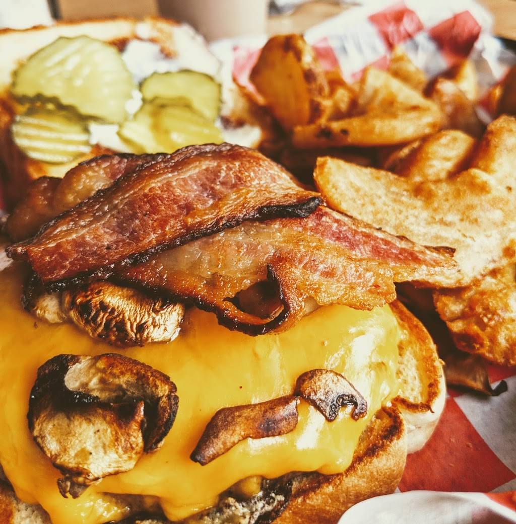 Toasted | restaurant | 1932 Sam Houston Ave, Huntsville, TX 77340, USA | 9364394842 OR +1 936-439-4842