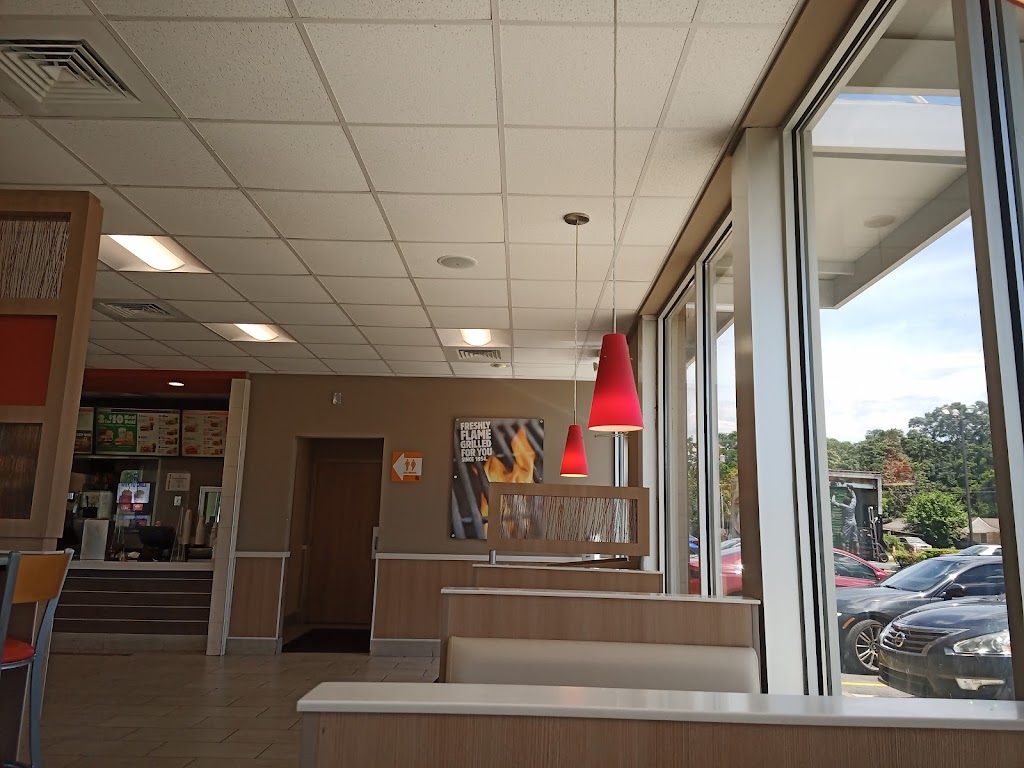 Burger King | restaurant | 4120 US-90, Pace, FL 32571, USA | 8506106648 OR +1 850-610-6648