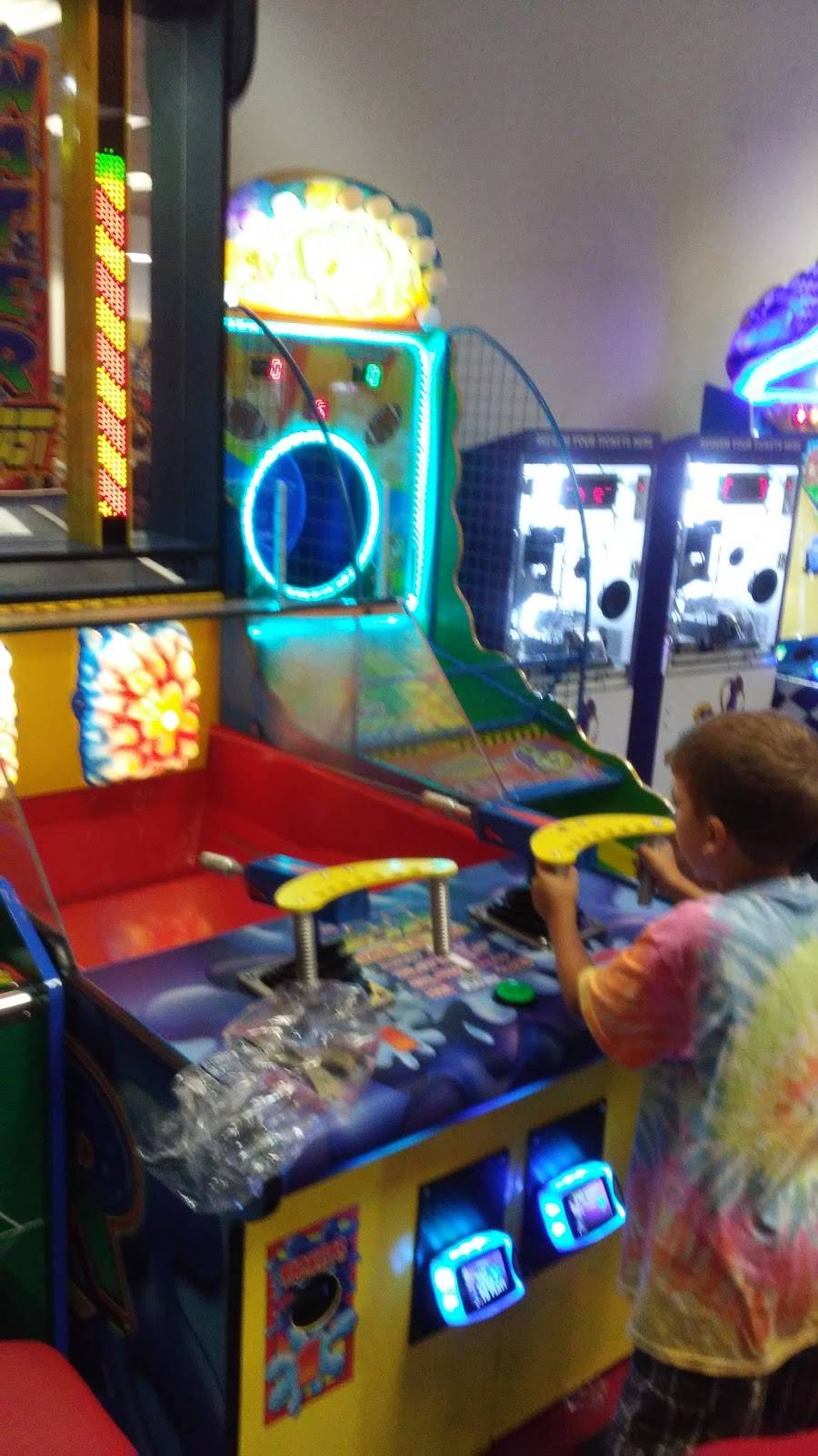 Chuck E. Cheeses | restaurant | 7701 Pineville-Matthews Rd, Charlotte, NC 28226, USA | 7045410106 OR +1 704-541-0106