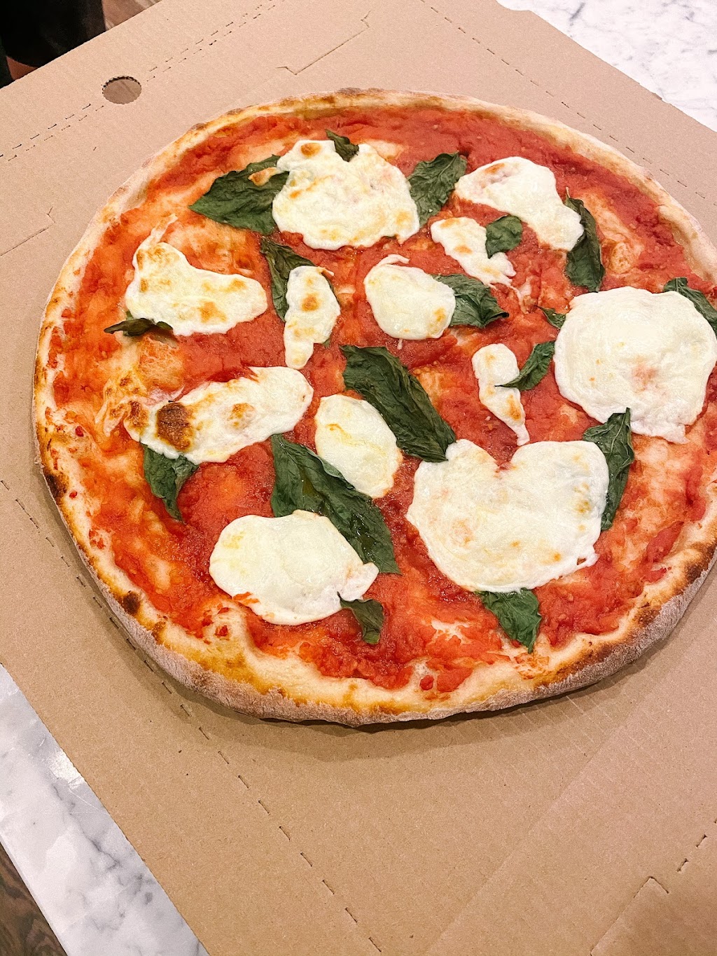 Hometeam Pizza | restaurant | 4611 Alabama Ave, Nashville, TN 37209, USA | 6159206968 OR +1 615-920-6968