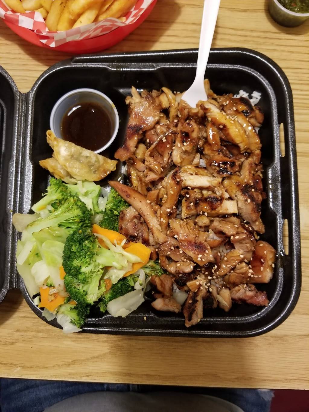 Troys Best Burgers Drive - In | restaurant | 720 N Hacienda Blvd, La Puente, CA 91744, USA | 6263303659 OR +1 626-330-3659