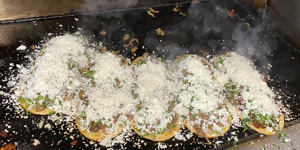 Taqueria Acá Con Toño | restaurant | 10202 Jones Rd, Houston, TX 77065, USA | 7139138288 OR +1 713-913-8288