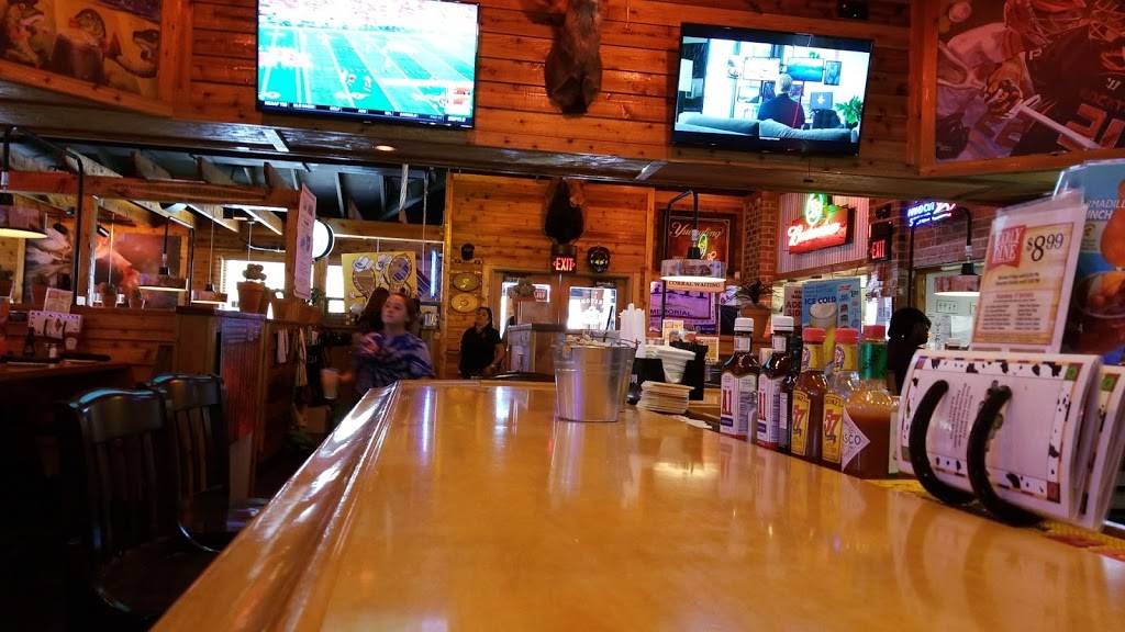 Texas Roadhouse | restaurant | 2105 NJ-35 Suite 103, Holmdel, NJ 07733, USA | 7326713749 OR +1 732-671-3749