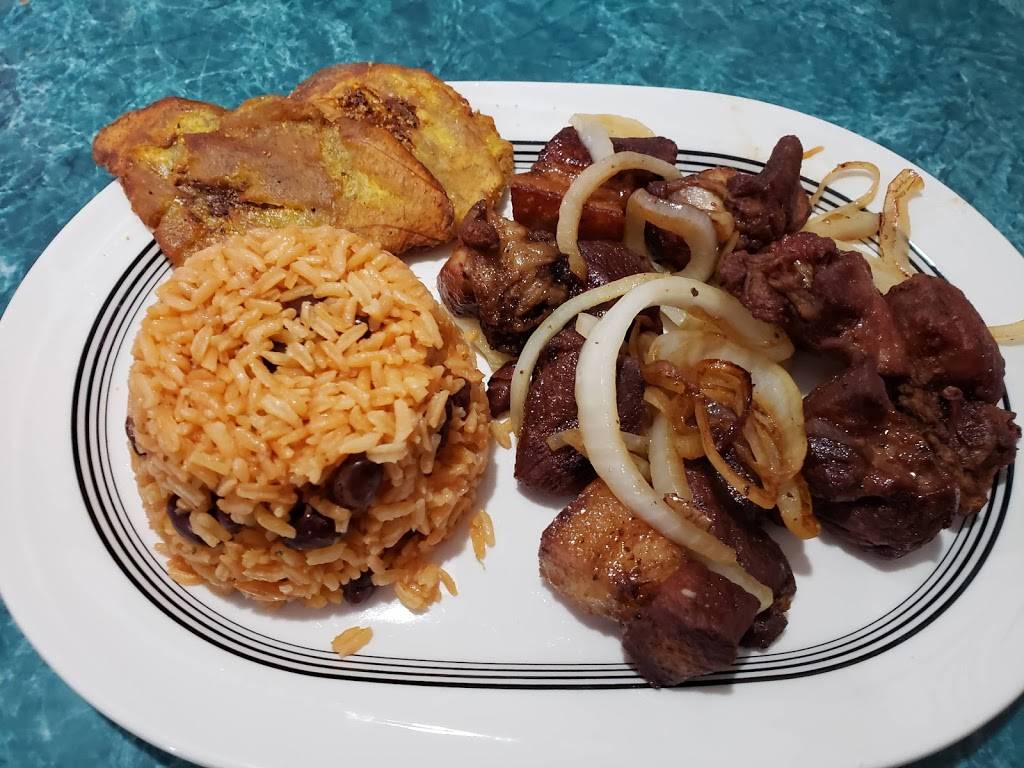 Latin Corner Tu Esquina Latina | restaurant | 15525 Shady Hills Rd, Spring Hill, FL 34610, USA | 7273790608 OR +1 727-379-0608