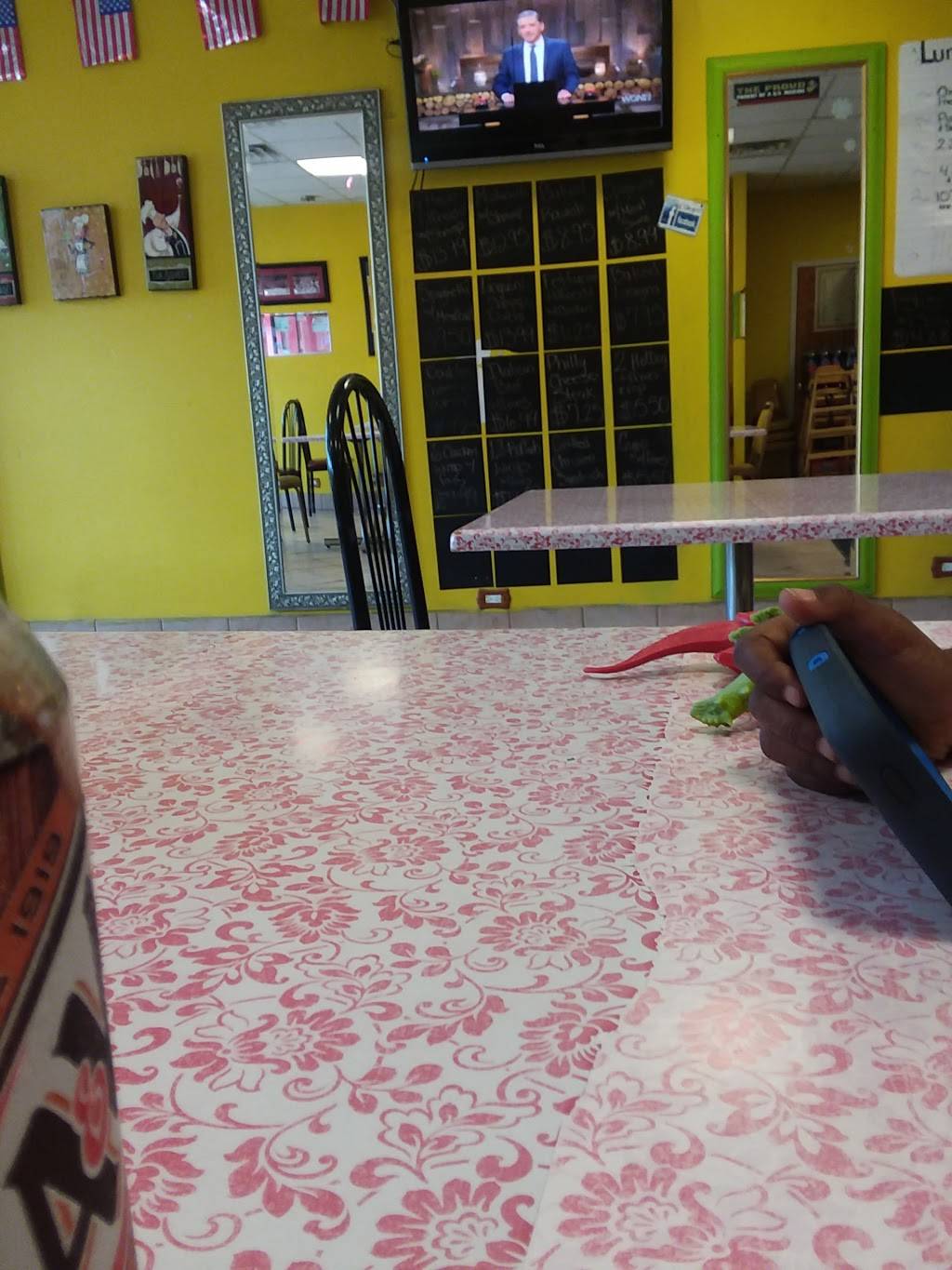 Bella Vita Pizzeria | restaurant | 3737 W Grand Ave, Chicago, IL 60651, USA | 7736382332 OR +1 773-638-2332