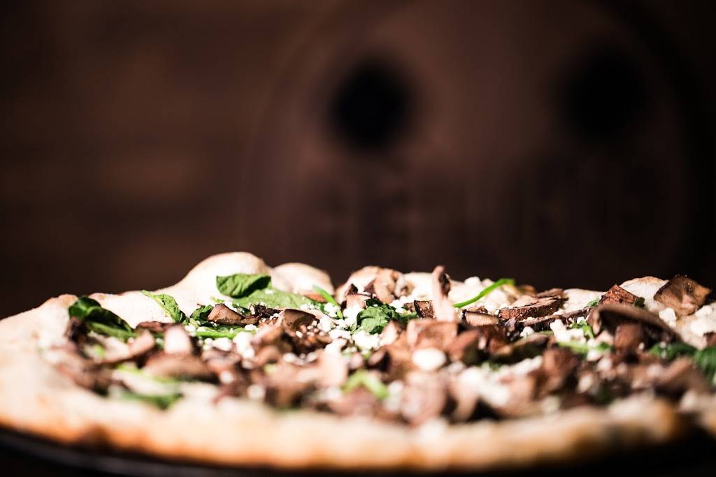 Delicio Coal Fired Pizza @ Hoppin Vines | restaurant | 8150 Montgomery Rd, Madeira, OH 45243, USA | 5137922625 OR +1 513-792-2625