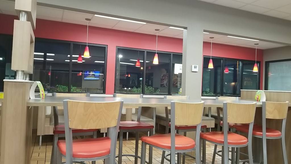 Burger King | restaurant | 1099 E Eldorado St, Decatur, IL 62521, USA | 2174288024 OR +1 217-428-8024