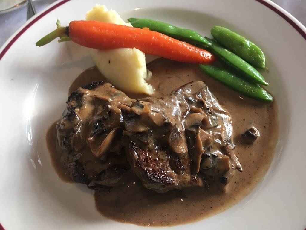 La Cabriole | restaurant | 1341 Burgess Rd, Chattanooga, TN 37419, USA | 4238210350 OR +1 423-821-0350