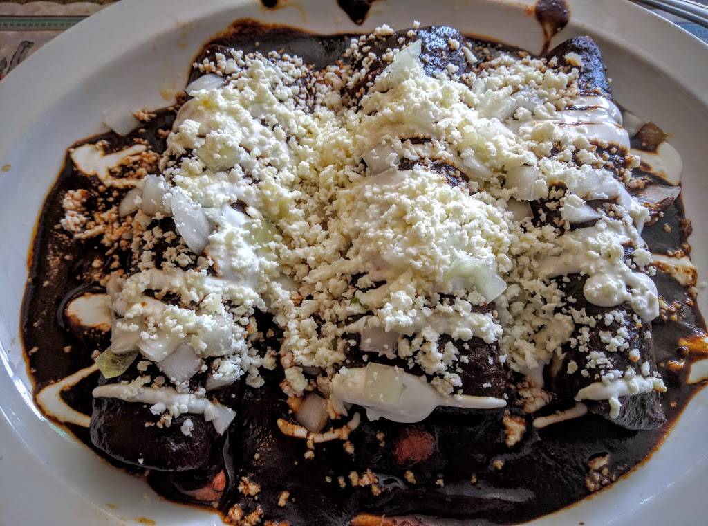 Three Amigos Mexican Grill & Cantina | restaurant | 2917 Central Ave A, Charlotte, NC 28205, USA | 7045361851 OR +1 704-536-1851