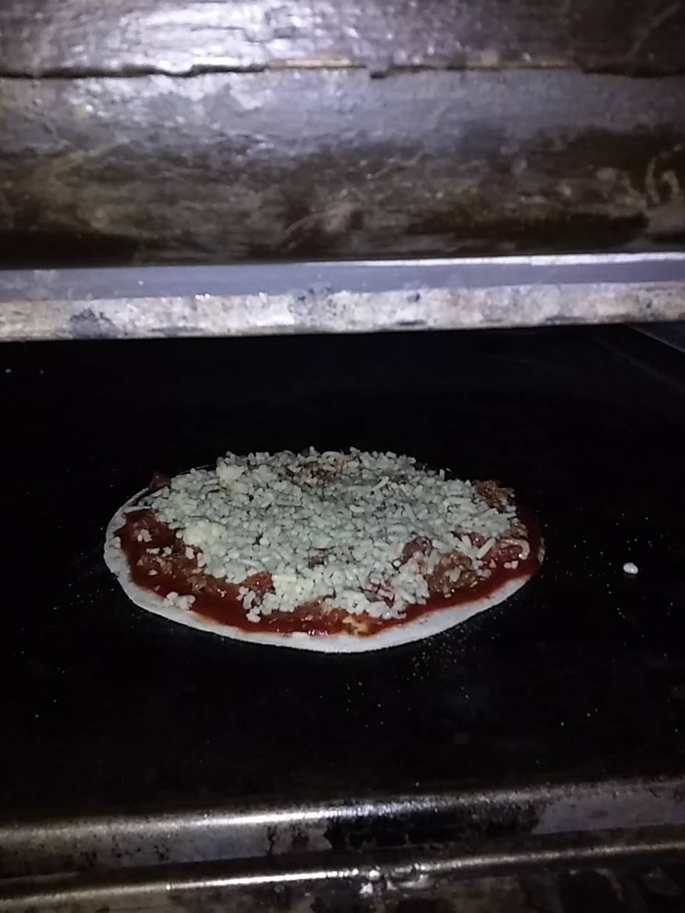 Margaritas Pizzeria | restaurant | 2705 E 79th St, Chicago, IL 60649, USA | 7733747969 OR +1 773-374-7969