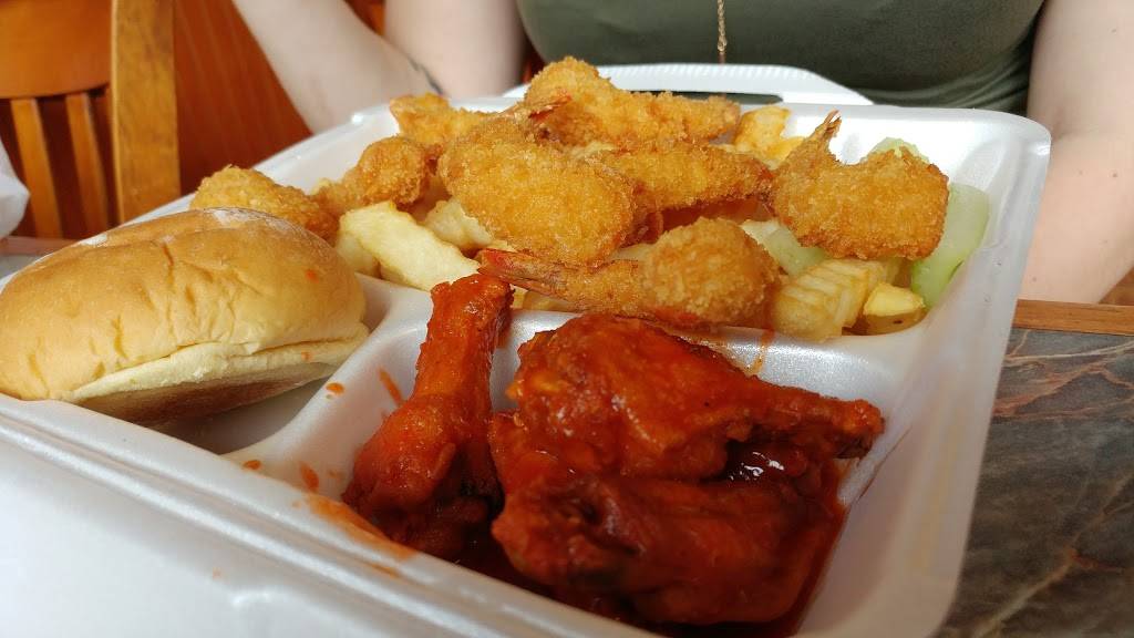 Yums Sub Shop | restaurant | 1192 Pryor Rd SW, Atlanta, GA 30315, USA | 4042222323 OR +1 404-222-2323