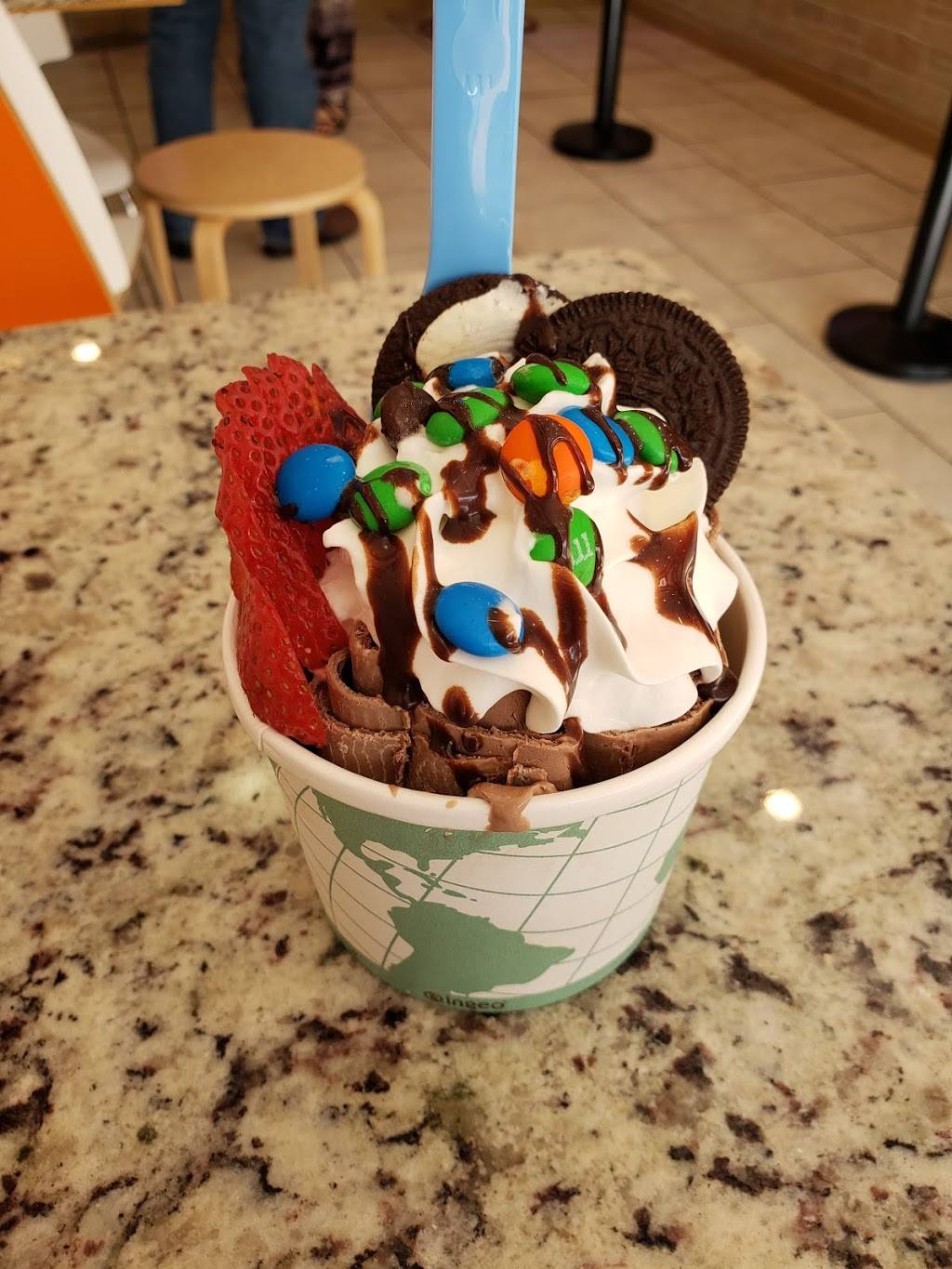 Fannys Thai Roll Ice Cream | restaurant | 7 N State St, Elgin, IL 60123, USA | 2242277866 OR +1 224-227-7866