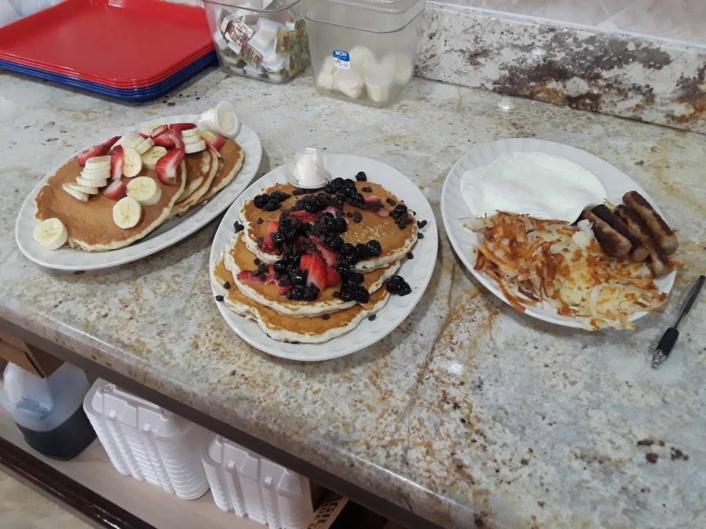 Pops Family Restaurant | restaurant | 3330 Highland Rd, Waterford Twp, MI 48328, USA | 2489771987 OR +1 248-977-1987