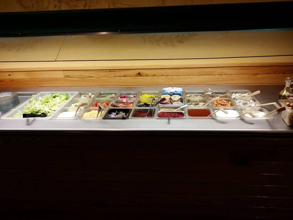 Forty Club Restaurant & Bar | restaurant | 950 2nd St NW, Aitkin, MN 56431, USA | 2189277090 OR +1 218-927-7090