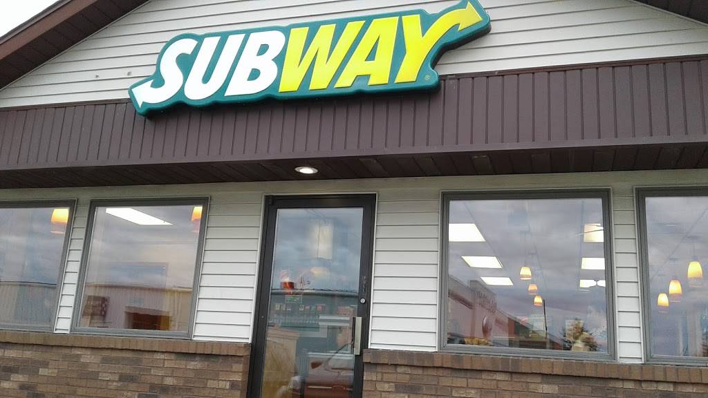 Subway | restaurant | 829 Phillips Blvd, Sauk City, WI 53583, USA | 6086432727 OR +1 608-643-2727
