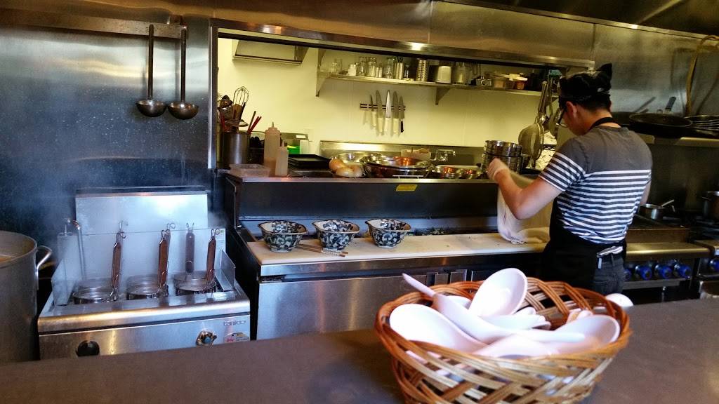 TEN Ramen | restaurant | 1888 Sylvan Ave, Dallas, TX 75208, USA | 9728034400 OR +1 972-803-4400