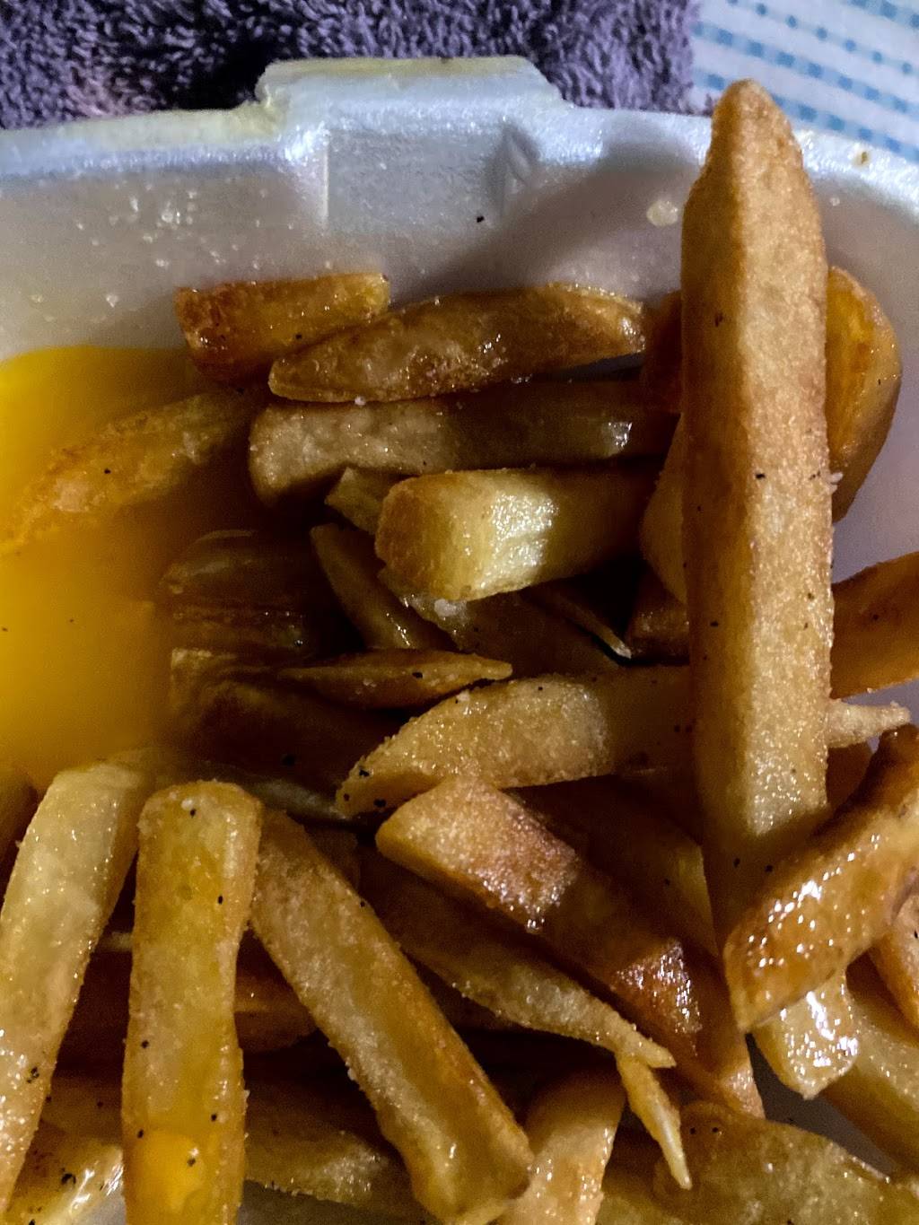 Shugga Shack | restaurant | 30 Towncenter Dr, University Park, IL 60484, USA | 7084624437 OR +1 708-462-4437