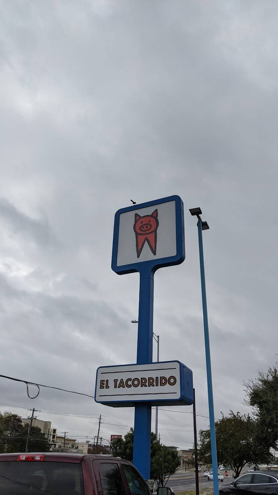 El Tacorrido | restaurant | 1701 E Riverside Dr, Austin, TX 78741, USA | 5128615000 OR +1 512-861-5000