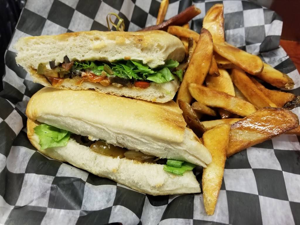 Drayton Station | restaurant | 4195 Dixie Hwy, Waterford Twp, MI 48329, USA | 2487421982 OR +1 248-742-1982