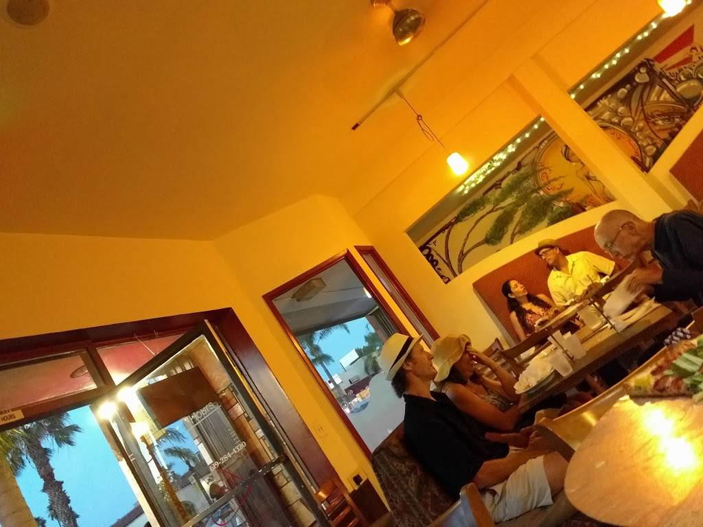 Zia Gourmet Pizza | meal takeaway | 3311 Adams Ave A, San Diego, CA 92116, USA | 6192844320 OR +1 619-284-4320