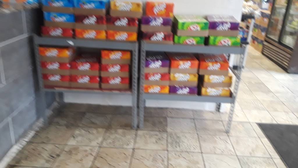 Sharks | restaurant | 3702 E 10th St, Indianapolis, IN 46201, USA | 3179865164 OR +1 317-986-5164