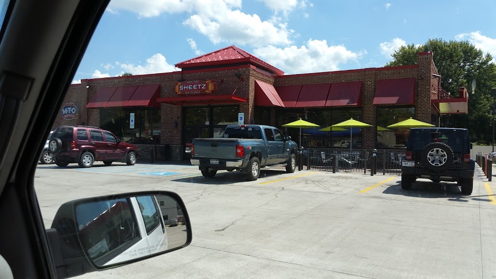 Sheetz | cafe | 4401 MacCorkle Ave SW, South Charleston, WV 25309, USA | 6812659180 OR +1 681-265-9180