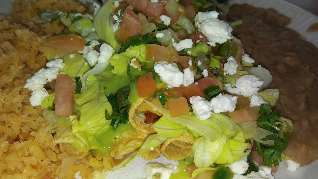 Pollo Regio | restaurant | 4416 Live Oak St, Dallas, TX 75204, USA | 2147829055 OR +1 214-782-9055