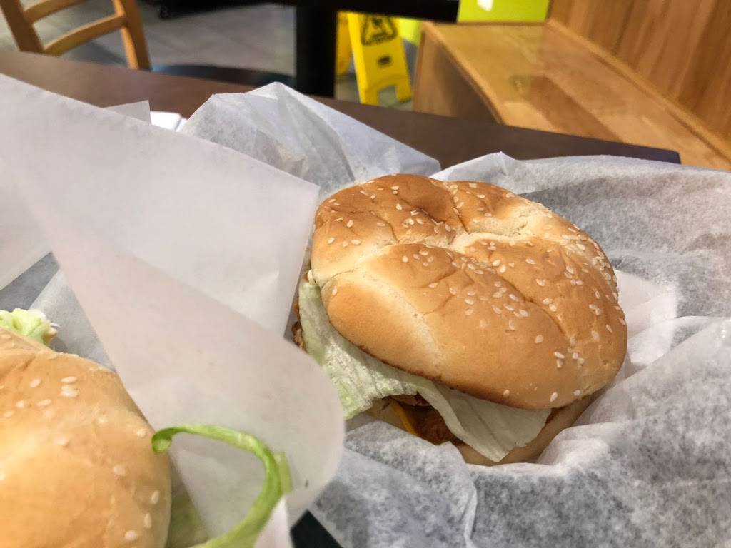 Zauq Halal Kitchen | restaurant | 6669 Security Blvd, Gwynn Oak, MD 21207, USA | 4438933189 OR +1 443-893-3189