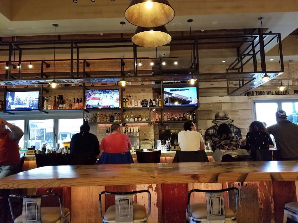 Gringos & Mariachis | restaurant | 12435 Park Potomac Ave, Potomac, MD 20854, USA | 3013398855 OR +1 301-339-8855